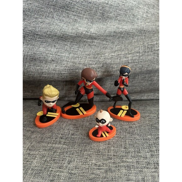 Disney Pixar Incredibles 2 Figures Lot of 4 Elastigirl Violet Dash Jack Jack - Picture 1 of 3